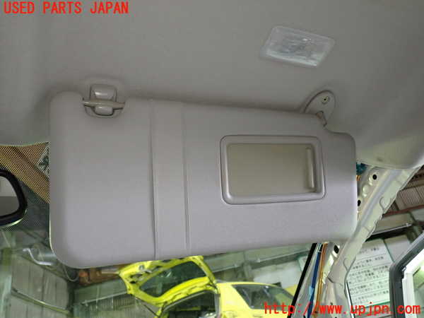 5UPJ-27427625]ヴォクシー(ノア)(ZRR80G)室内サンバイザー右側 中古_m0002.jpg