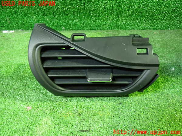 1UPJ-27427527]ヴォクシー(ノア)(ZRR80G)エアコン吹き出し口2 (左) 中古_m0001.jpg