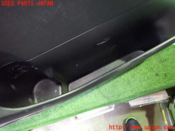 5UPJ-27421234]ヴォクシー(ノア)(ZRR80G)右前ドア内張り 中古_m0003.jpg