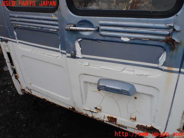5UPJ-27431566]三菱ジープ(J37)バックドア リアゲート ハッチ M214 ジャンク部品取り_m0002.jpg
