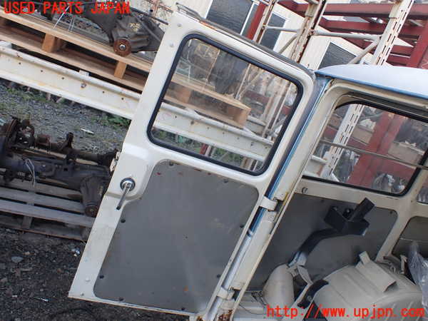 5UPJ-27431566]三菱ジープ(J37)バックドア リアゲート ハッチ M214 ジャンク部品取り_m0004.jpg