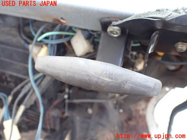 5UPJ-27437550]三菱ジープ(J37)サイドブレーキレバー 中古_m0002.jpg