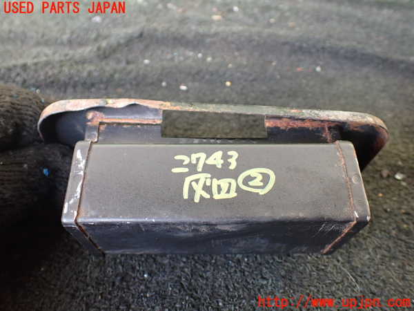 1UPJ-27437822]三菱ジープ(J37)灰皿2 中古_m0002.jpg