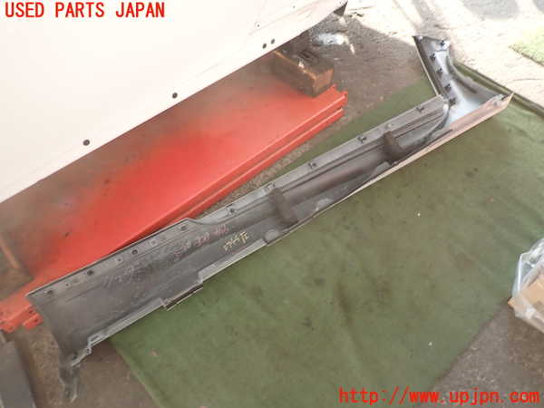 2UPJ-27441392]レクサス・RC F(USC10)左サイドステップ 中古_m0003.jpg