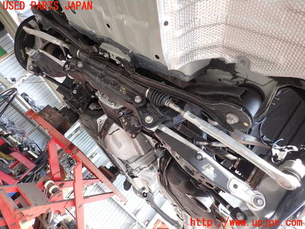 2UPJ-27444240]レクサス・RC F(USC10)4WSラック 中古_m0001.jpg