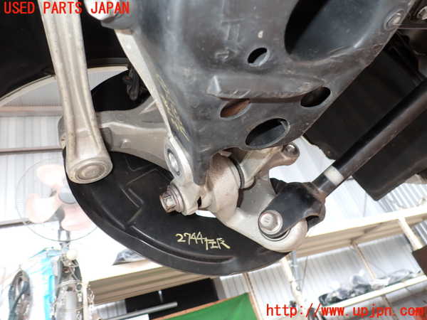 5UPJ-27444305]レクサス・RC F(USC10)左リアナックルハブ 中古_m0001.jpg