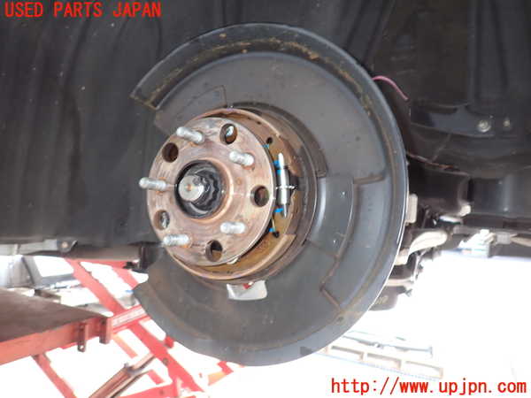 5UPJ-27444305]レクサス・RC F(USC10)左リアナックルハブ 中古_m0002.jpg