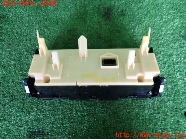 2UPJ-27446066]レクサス・RC F(USC10)エアコンスイッチ1 中古_m0002.jpg