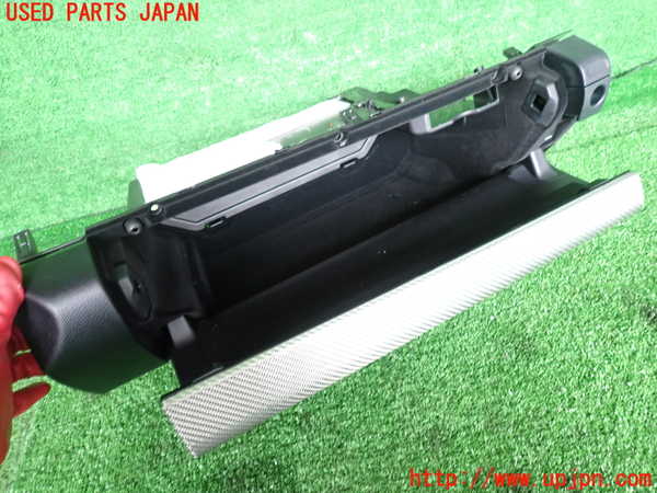 2UPJ-27447516]レクサス・RC F(USC10)グローブボックス1 中古_m0002.jpg
