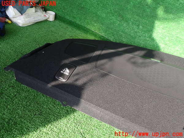 2UPJ-27447761]レクサス・RC F(USC10)トノカバー1 中古_m0002.jpg