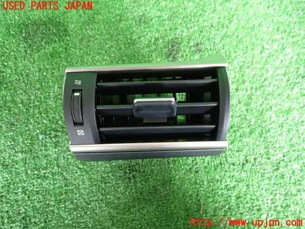 2UPJ-27447527]レクサス・RC F(USC10)エアコン吹き出し口2 (右) 中古_m0001.jpg
