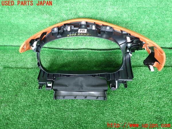 2UPJ-27447510]レクサス・RC F(USC10)メーターフード 中古_m0002.jpg