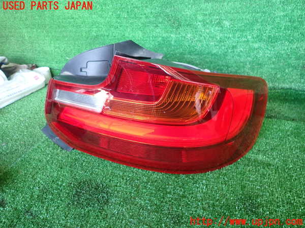 2UPJ-27461530]BMW 220i カブリオレ(1J20)右テールランプ 中古 【F23】_m0001.jpg