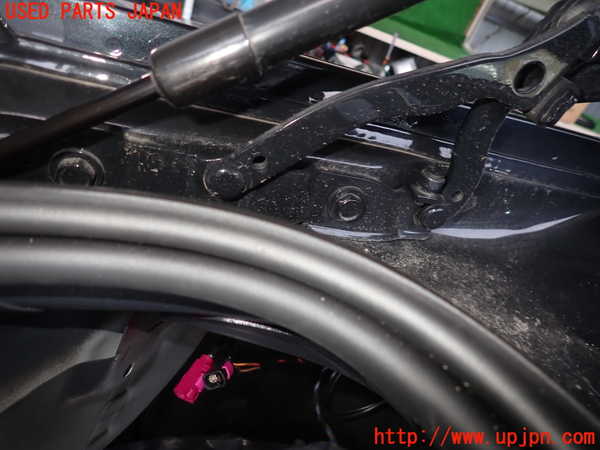 2UPJ-27461513]BMW 220i カブリオレ(1J20)トランクヒンジ1 中古 【F23】_m0004.jpg