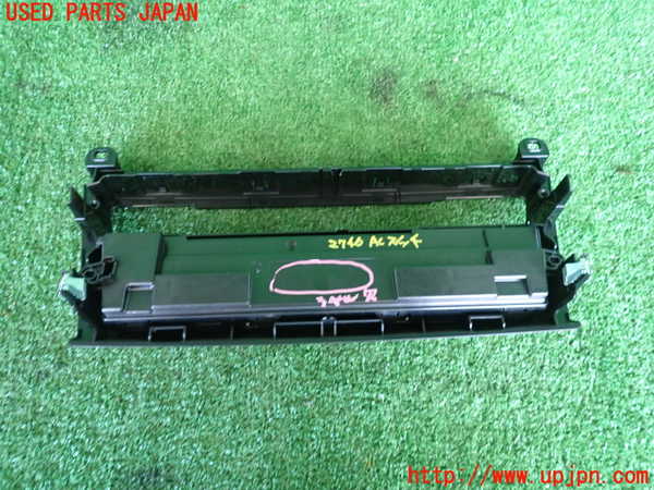 2UPJ-27466066]BMW 220i カブリオレ(1J20)エアコンスイッチ1 中古 【F23】_m0002.jpg