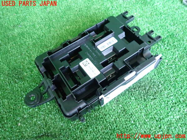 2UPJ-27466742]BMW 220i カブリオレ(1J20)ヒューズボックス2 中古 【F23】_m0002.jpg