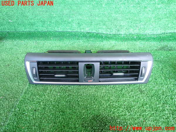 2UPJ-27467526]BMW 220i カブリオレ(1J20)エアコン吹き出し口1 (真中) 中古 【F23】_m0001.jpg