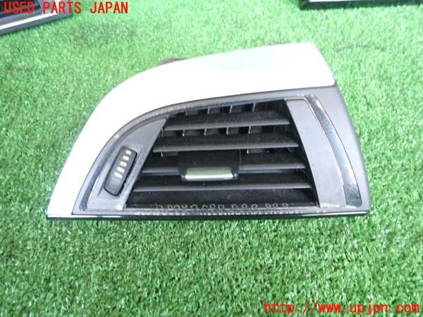 2UPJ-27467527]BMW 220i カブリオレ(1J20)エアコン吹き出し口2 (右) 中古 【F23】_m0001.jpg