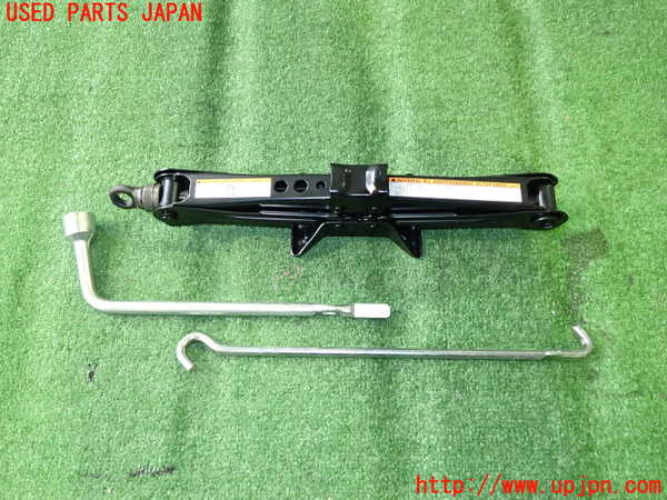 2UPJ-27477805]プリウスPHV(ZVW52)車載工具 中古_m0001.jpg