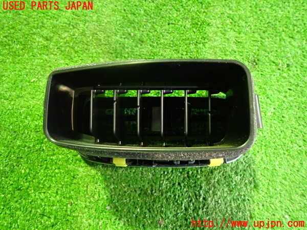 2UPJ-27477528]プリウスPHV(ZVW52)エアコン吹き出し口3 (左) 中古_m0004.jpg