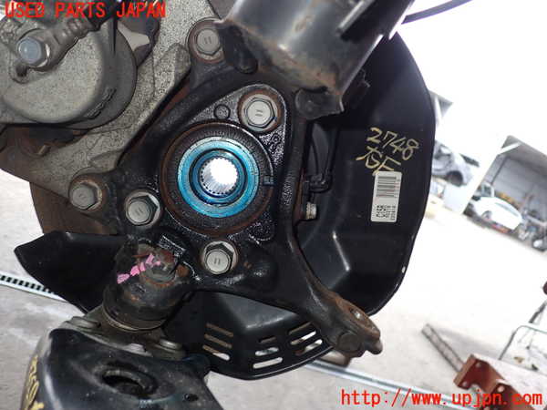 2UPJ-27484290]C-HRハイブリッド(ZYX11)右フロントナックルハブ 中古_m0001.jpg