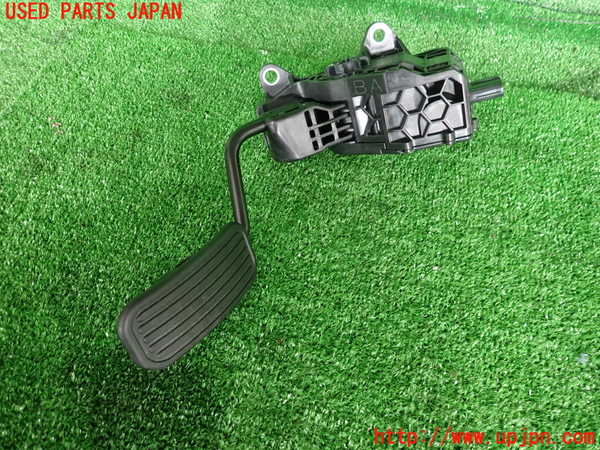 2UPJ-27486381]C-HRハイブリッド(ZYX11)センサー1 中古_m0001.jpg