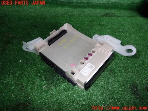 2UPJ-27486743]C-HRハイブリッド(ZYX11)ヒューズボックス3 中古_m0001.jpg