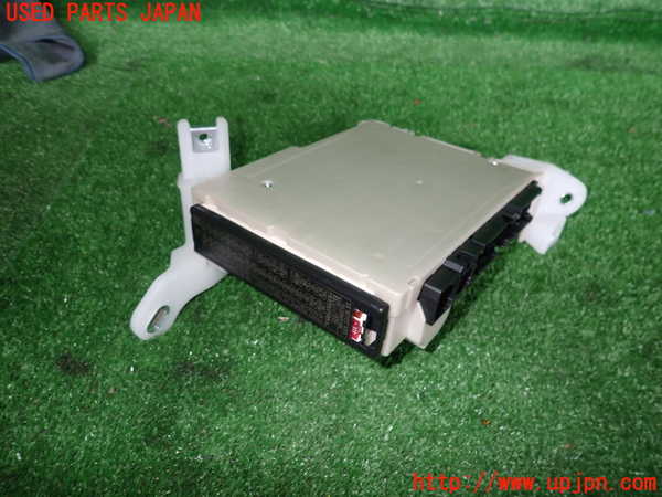 2UPJ-27486743]C-HRハイブリッド(ZYX11)ヒューズボックス3 中古_m0002.jpg