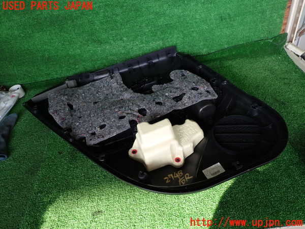 2UPJ-27481294]C-HRハイブリッド(ZYX11)右後ドア内張り 中古_m0004.jpg