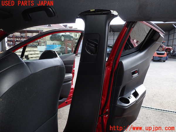 2UPJ-27487665]C-HRハイブリッド(ZYX11)右センターピラートリム 中古_m0002.jpg