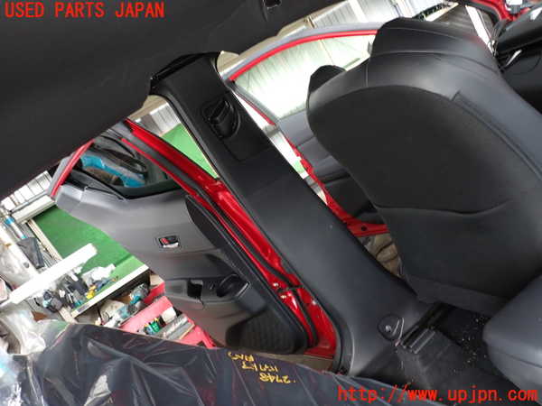 2UPJ-27487670]C-HRハイブリッド(ZYX11)左センターピラートリム 中古_m0001.jpg