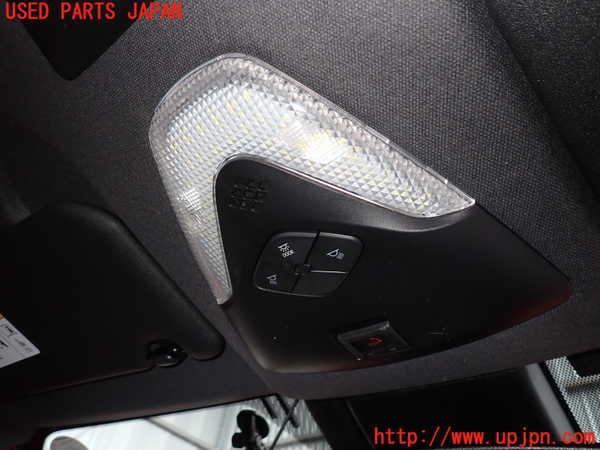 2UPJ-27486411]C-HRハイブリッド(ZYX11)ルームランプ1 (真中 1列目) 中古_m0001.jpg