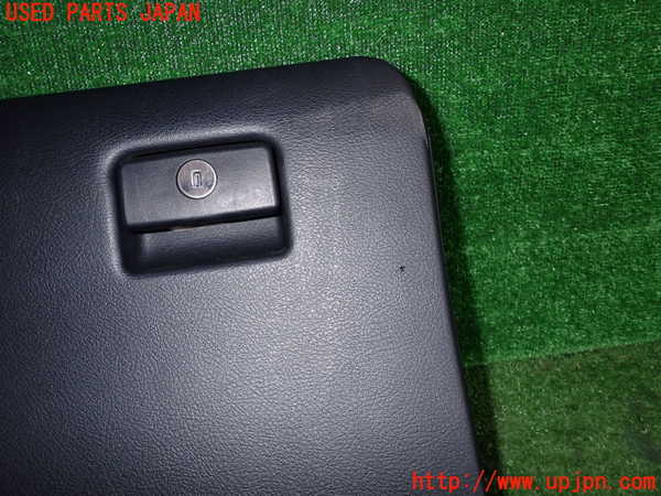 2UPJ-27497516]クラウン アスリート ハイブリッド(AWS210)グローブボックス1 中古_m0002.jpg