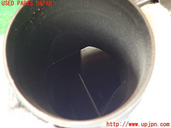 5UPJ-27502560]VW ザ･ビートル(16CZD)エアクリーナーボックス 【ジャンク品】 中古_m0005.jpg
