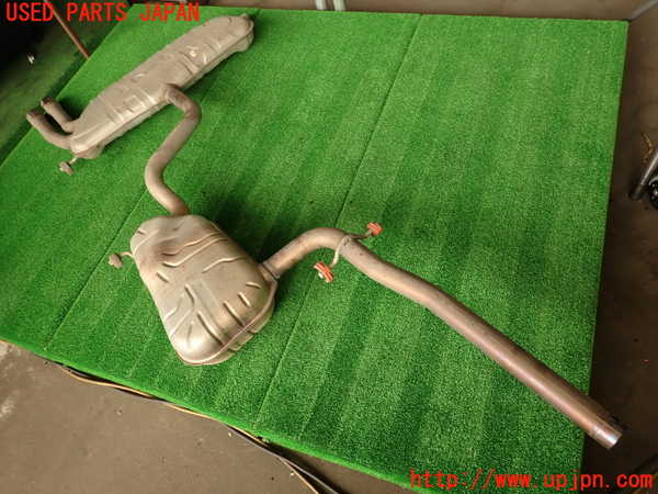2UPJ-27502671]VW ザ･ビートル(16CZD)リアマフラー1 中古_m0002.jpg