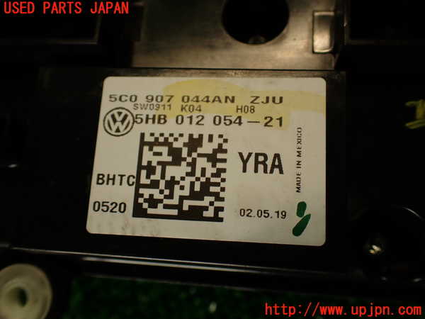 2UPJ-27506066]VW ザ･ビートル(16CZD)エアコンスイッチ1 中古_m0004.jpg
