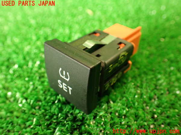 2UPJ-27506309]VW ザ･ビートル(16CZD)スイッチ4 中古_m0001.jpg