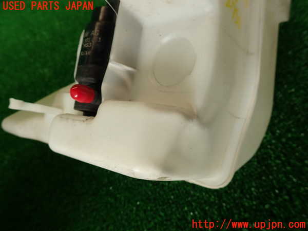 2UPJ-27506791]VW ザ･ビートル(16CZD)ウォッシャータンク1 【ジャンク品】 中古_m0002.jpg