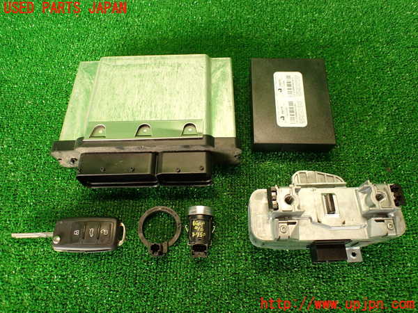 5UPJ-27506110]VW ザ･ビートル(16CZD)エンジンコンピューター 中古_m0002.jpg