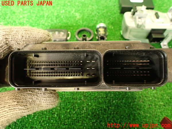 5UPJ-27506110]VW ザ･ビートル(16CZD)エンジンコンピューター 中古_m0003.jpg