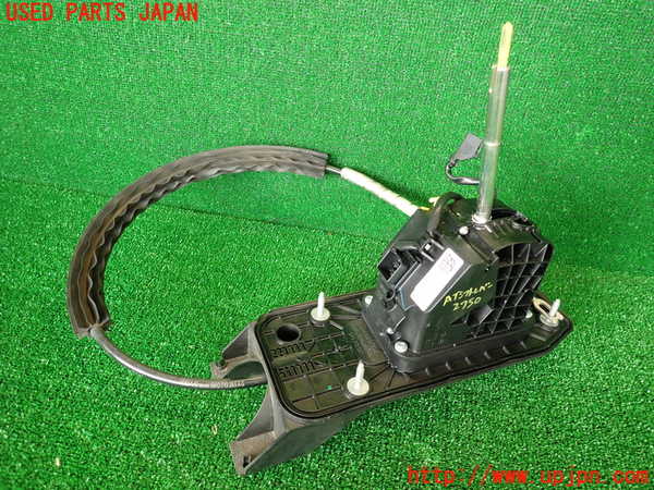 5UPJ-27507555]VW ザ･ビートル(16CZD)ATシフトレバー 中古_m0001.jpg