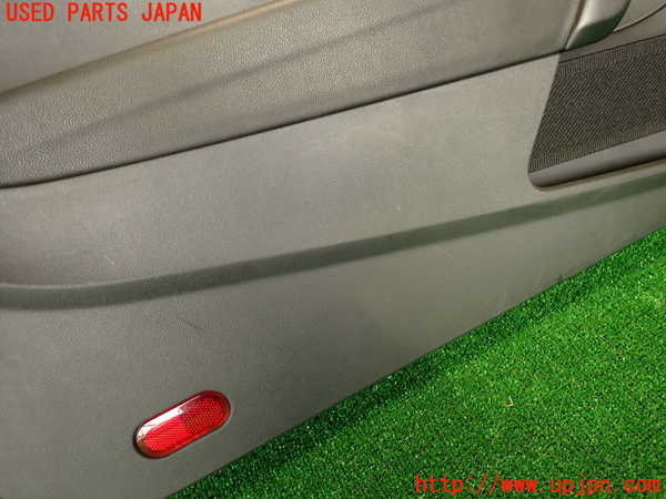 5UPJ-27501264]VW ザ･ビートル(16CZD)左ドア内張り 中古_m0002.jpg