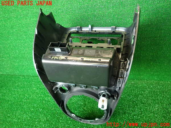 5UPJ-27507691]VW ザ･ビートル(16CZD)内装トリム類1 中古_m0005.jpg