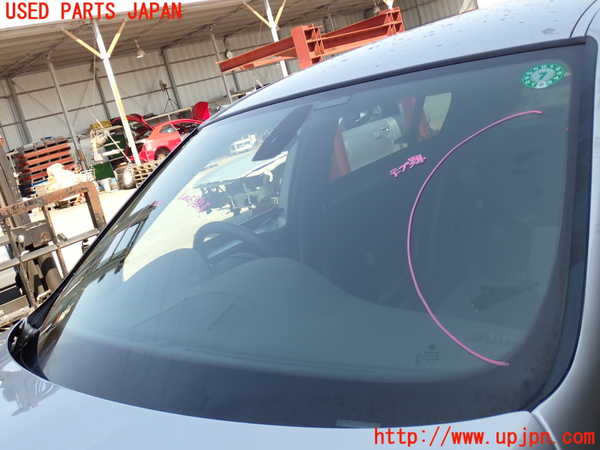 2UPJ-27511195]BMW 320i(PG20)(E90)フロントガラス 中古(43R-001586 M124)_m0003.jpg
