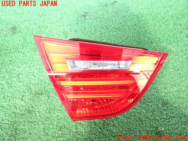 2UPJ-27511552]BMW 320i(PG20)(E90)左リアフィニッシャー 中古_m0001.jpg