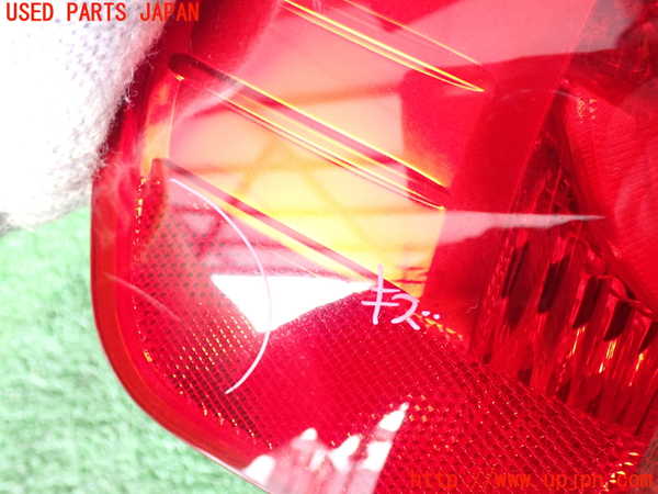 2UPJ-27511536]BMW 320i(PG20)(E90)左テールランプ 中古_m0003.jpg