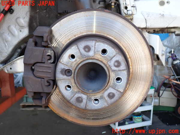 5UPJ-27514290]BMW 320i(PG20)(E90)右フロントナックルハブ 中古_m0001.jpg