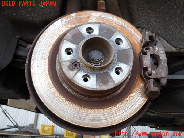 5UPJ-27514300]BMW 320i(PG20)(E90)右リアナックルハブ 中古_m0001.jpg