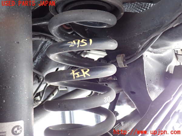 5UPJ-27515105]BMW 320i(PG20)(E90)左リアスプリング 中古_m0001.jpg