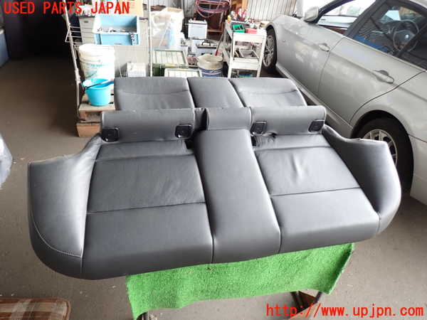 2UPJ-27517385]BMW 320i(PG20)(E90)リアシート 中古_m0001.jpg